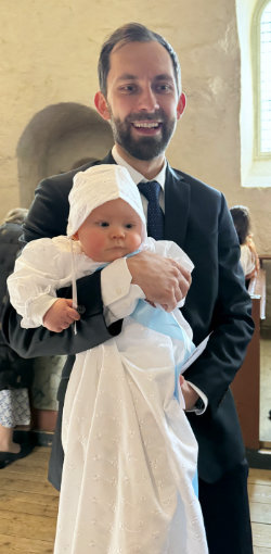 Portrait image spanning 2 rows